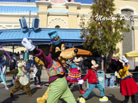 Short seasonal parade, Disney California Adventure Park, Anaheim, CA