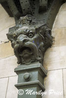 Gargoyle, Gare du Lyon, Paris, France