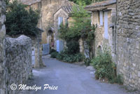 Street scene, Oppede la Vieux, Provence, France