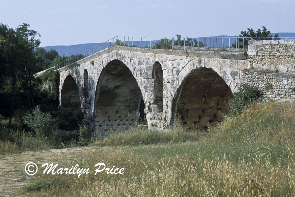 Pont Julien, Provence, France