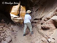 'Cairn Graveyard', Slot canyon, Joint Trail, Canyonlands National Park, UT